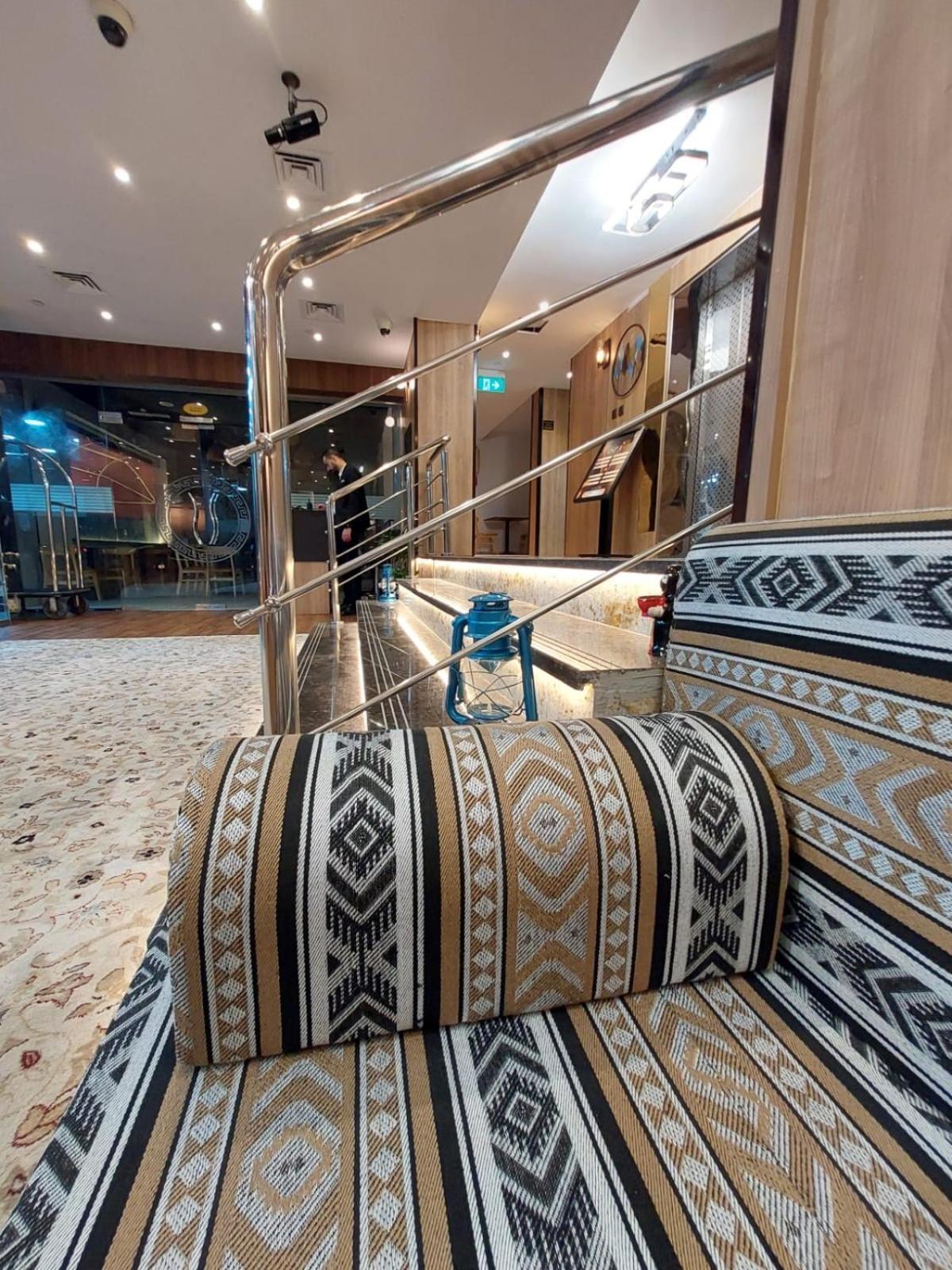 Ag Hotel Abu Dhabi Ngoại thất bức ảnh
